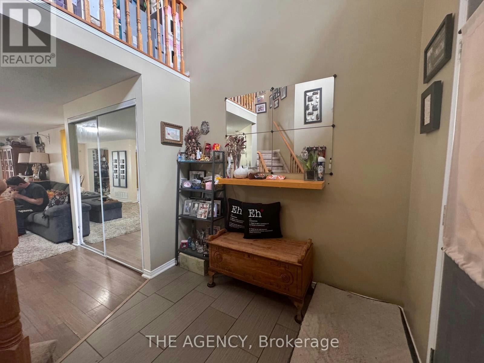18 Srigley Street, Barrie, ON, L4N 0L9 - 3