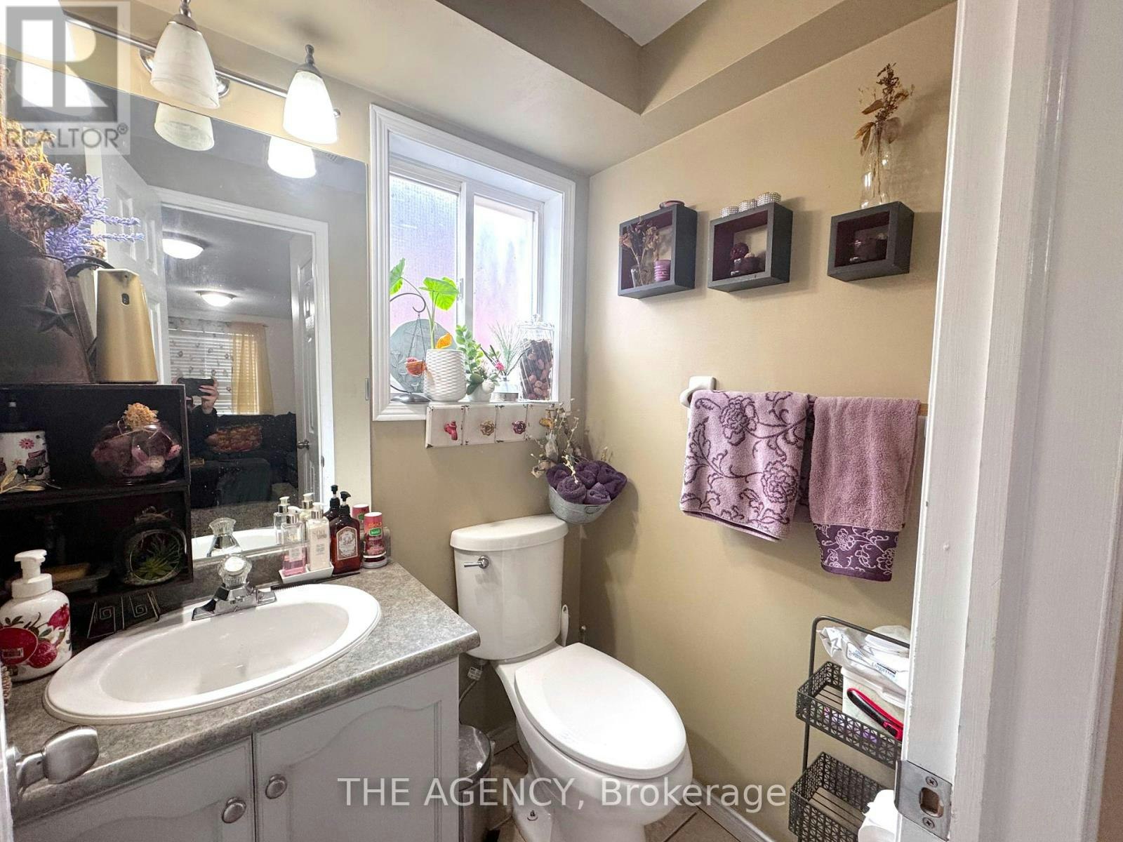18 Srigley Street, Barrie, ON, L4N 0L9 - 5