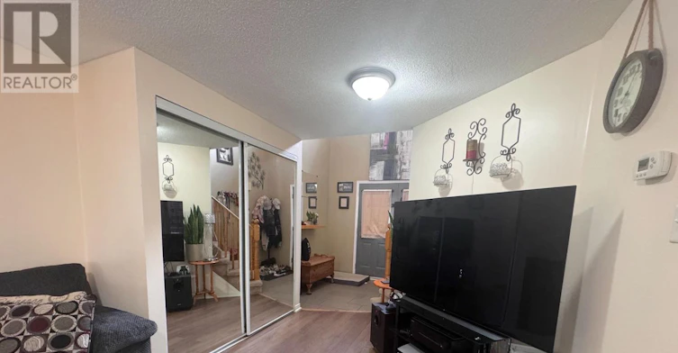 18 Srigley Street, Barrie, ON, L4N 0L9 - 4