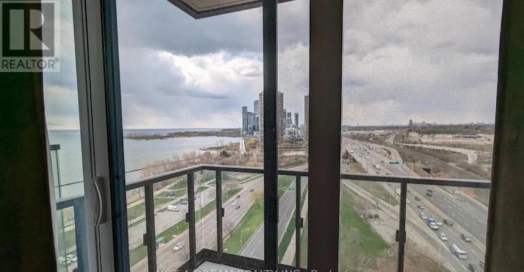 1911-1928 Lakeshore Boulevard W, Toronto, ON, M6S 0B1 - 27