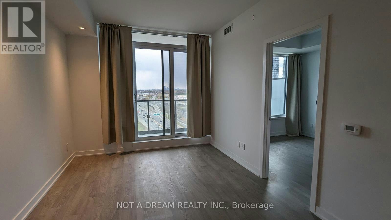 1911-1928 Lakeshore Boulevard W, Toronto, ON, M6S 0B1 - 38
