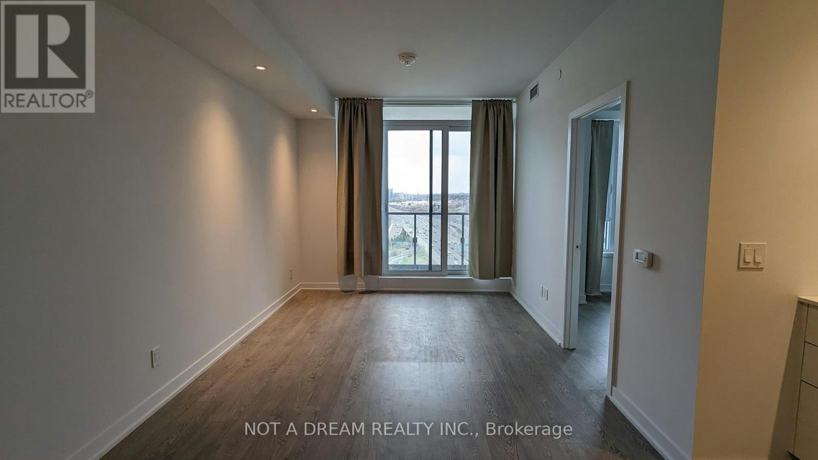 1911-1928 Lakeshore Boulevard W, Toronto, ON, M6S 0B1 - 37