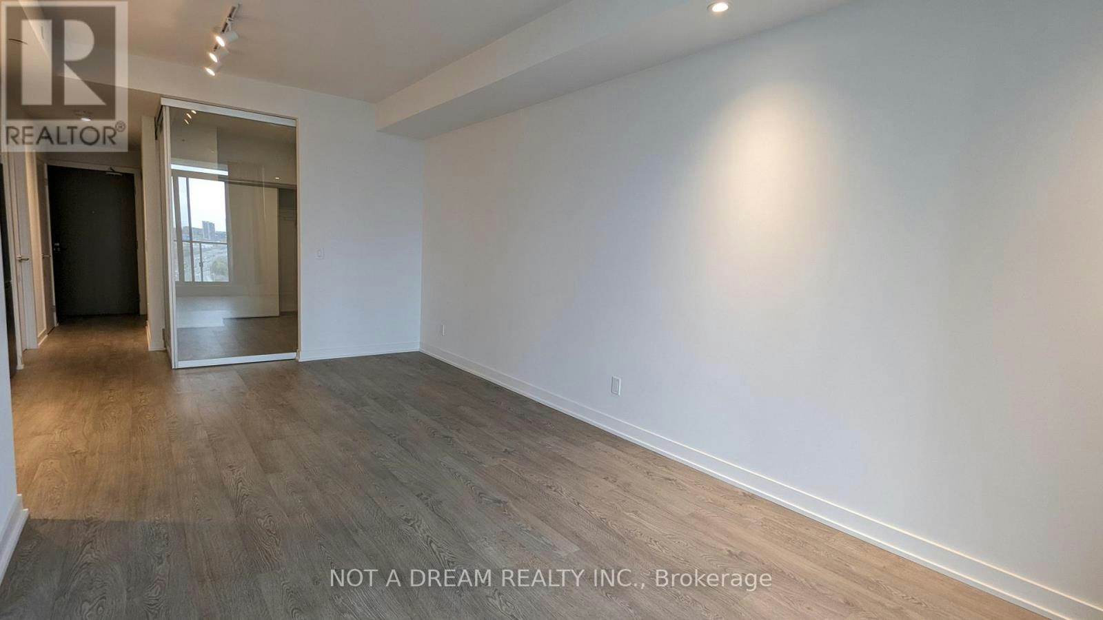 1911-1928 Lakeshore Boulevard W, Toronto, ON, M6S 0B1 - 33