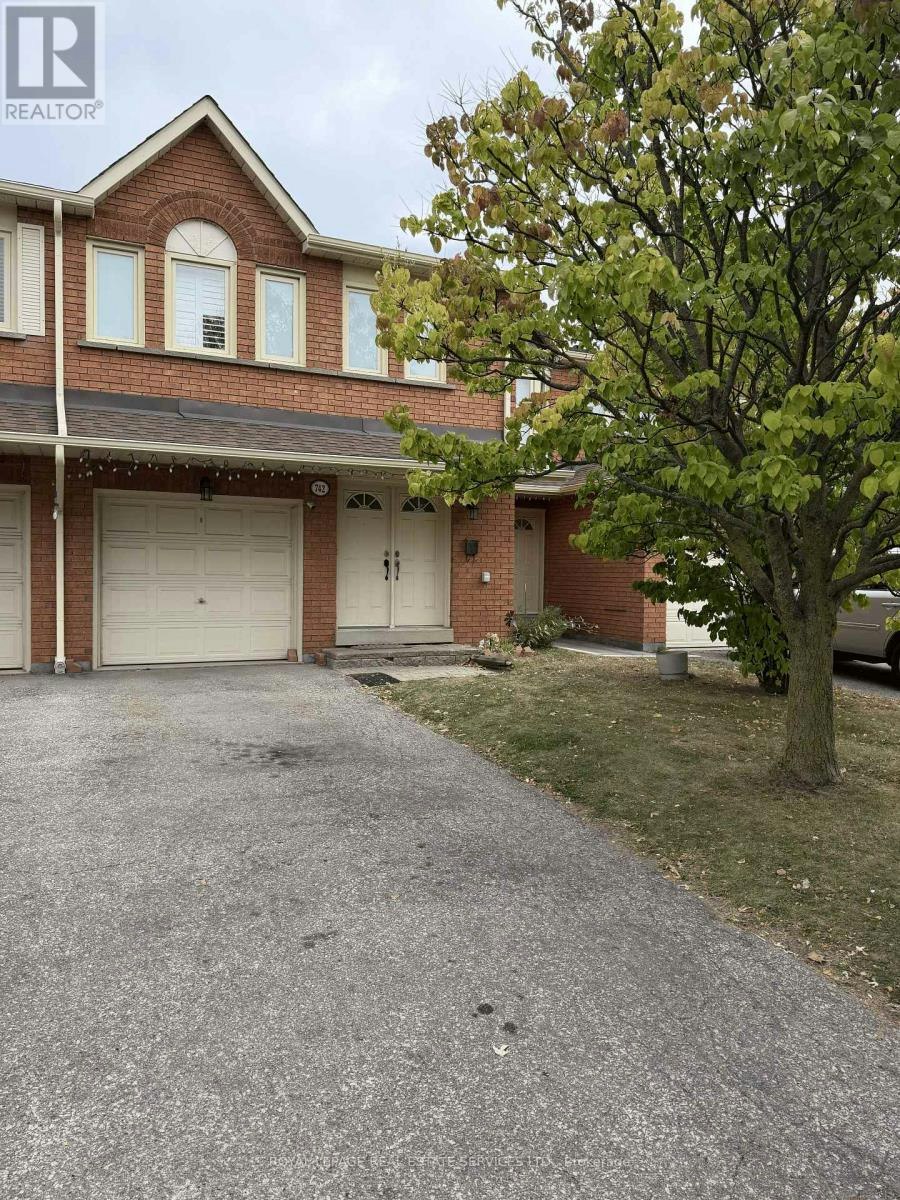 742 Winterton Way, Mississauga, ON, L5R 3L6