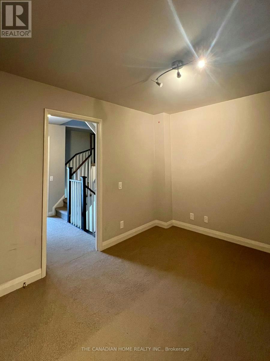 46-23 Valhalla Inn Road, Toronto, ON, M9B 3Z7 - 11