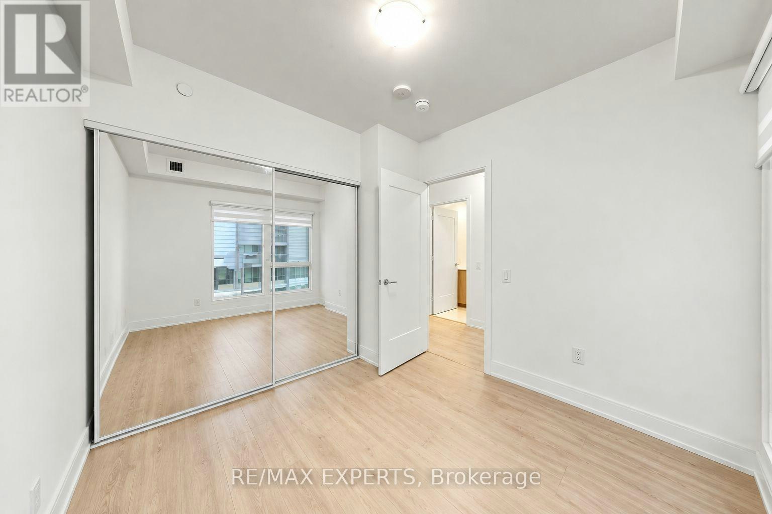305-70 Annie Craig Drive, Toronto, ON, M8V 0G2 - 5