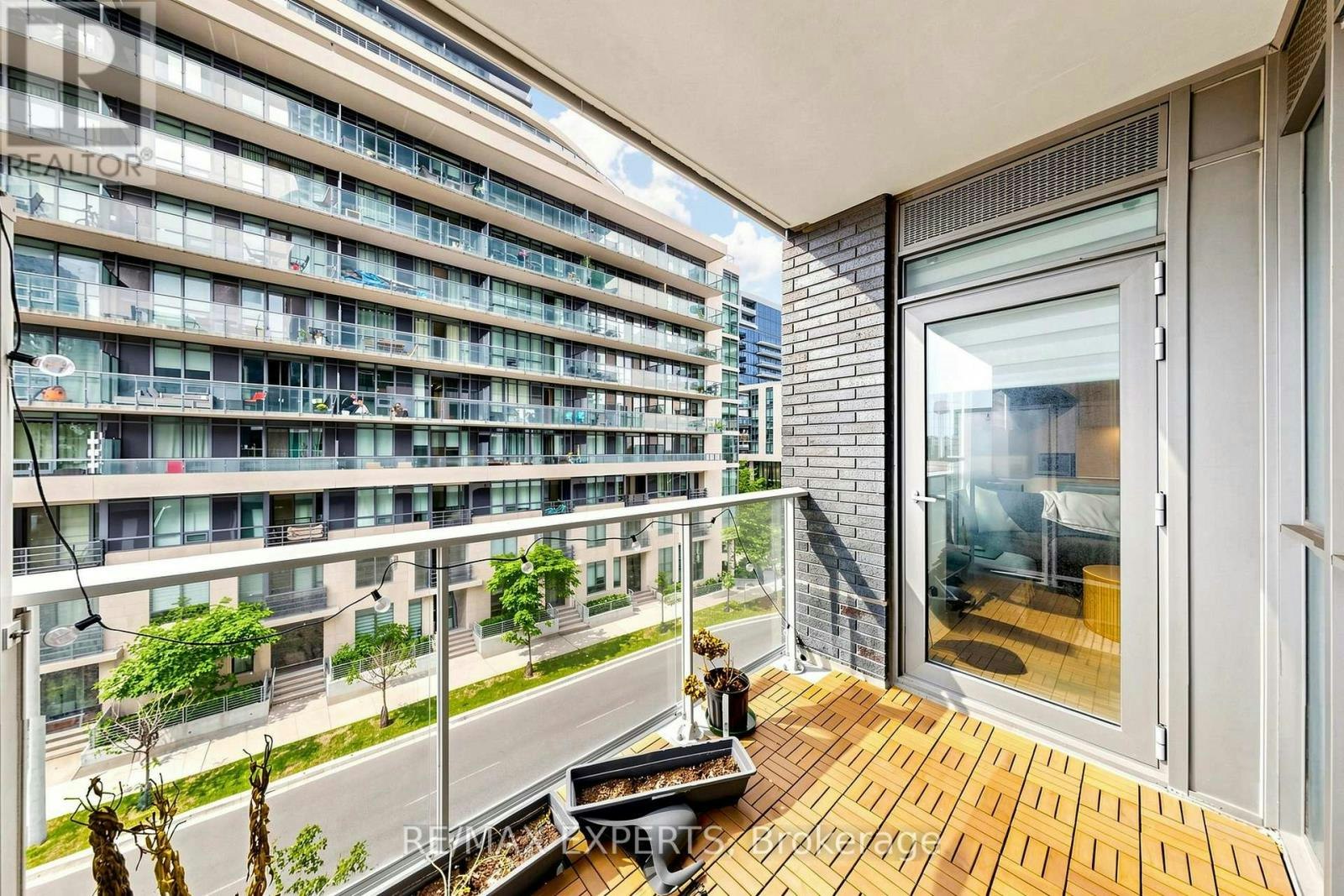 305-70 Annie Craig Drive, Toronto, ON, M8V 0G2 - 18