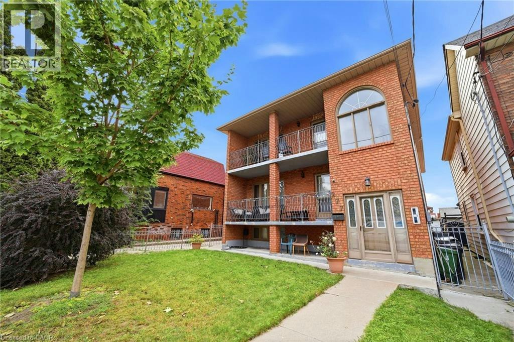 277 Harvie Avenue, Toronto, ON, M6E 4L1