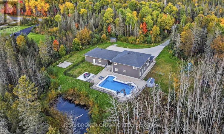 5381 Desmarais Road