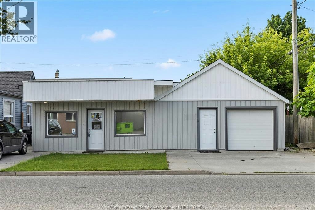 3603 Walker, Windsor, ON, N8W 3S6