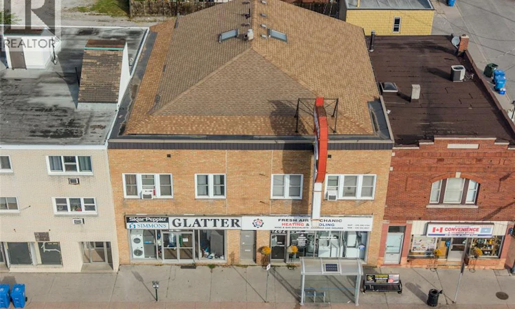 1276-1282 Wyandotte Street East