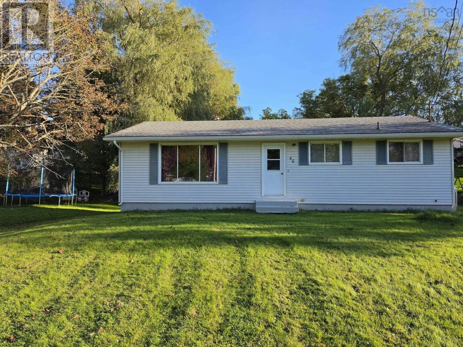 46 Minerva Drive, Truro, NS, B2N 5N7