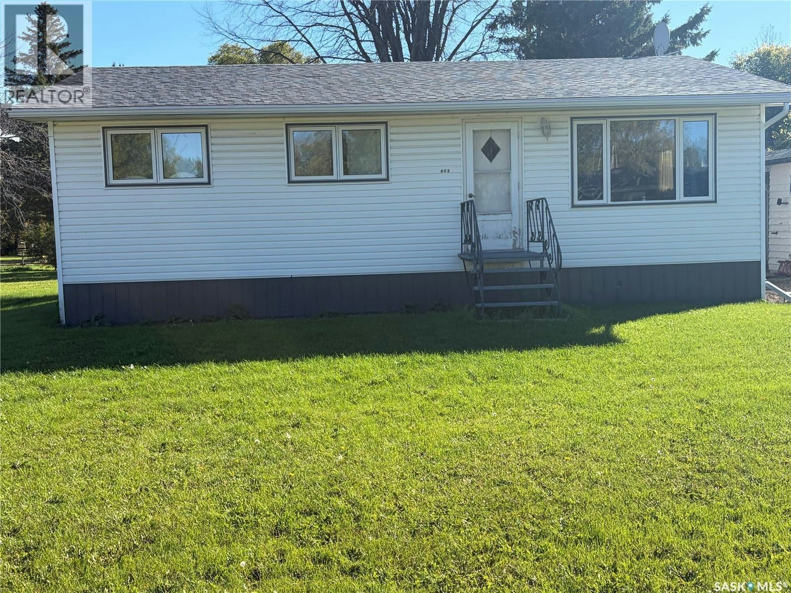 403-401 Main Street, Pelly, SK, S0A 2Z0