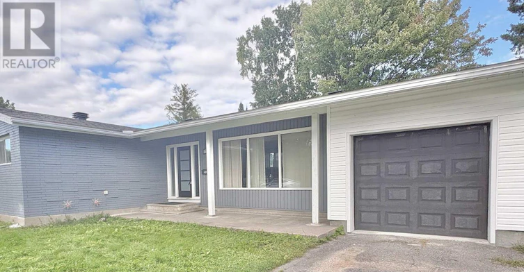 1160 Deer Park Road, Ottawa, ON, K2E 6H3 - 3