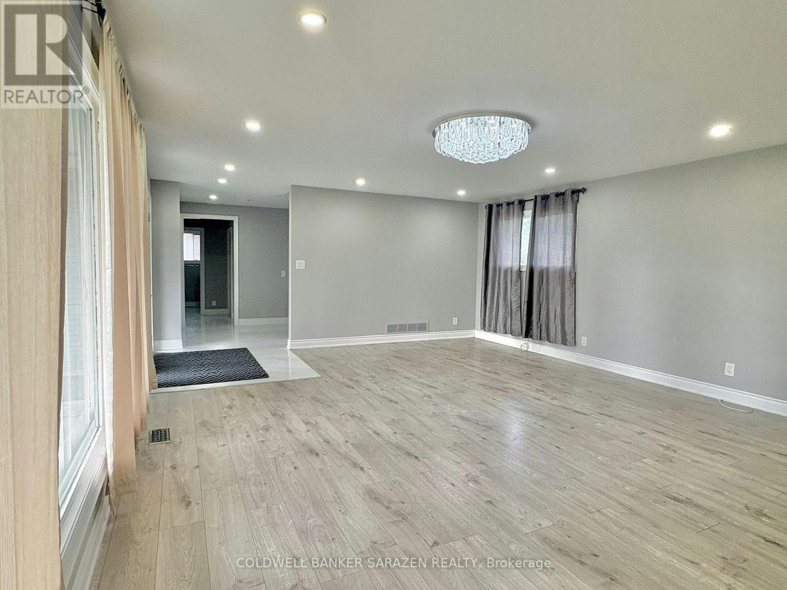 1160 Deer Park Road, Ottawa, ON, K2E 6H3 - 8