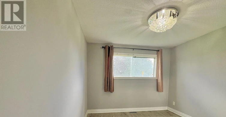 1160 Deer Park Road, Ottawa, ON, K2E 6H3 - 23
