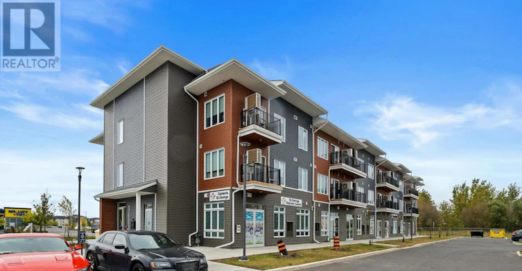 311-3600 Brian Coburn Boulevard, Ottawa, ON, K4A 5T8 - 2