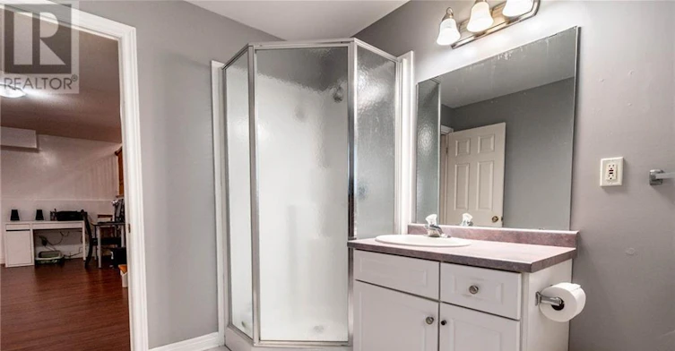 7005 Kelly Drive, Niagara Falls, ON, L2H 3J9 - 35