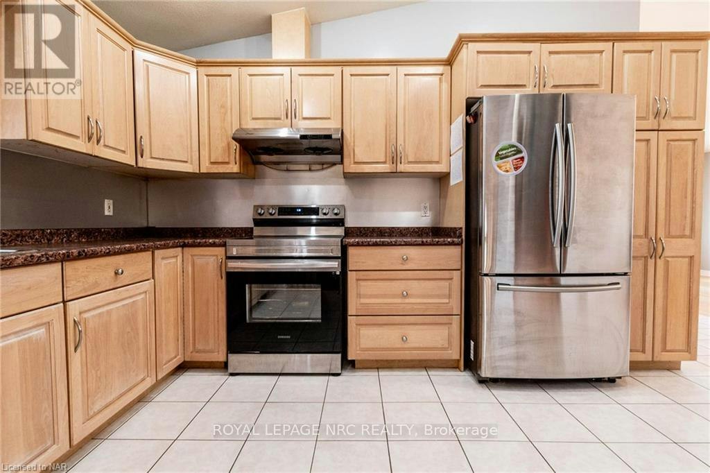 7005 Kelly Drive, Niagara Falls, ON, L2H 3J9 - 27