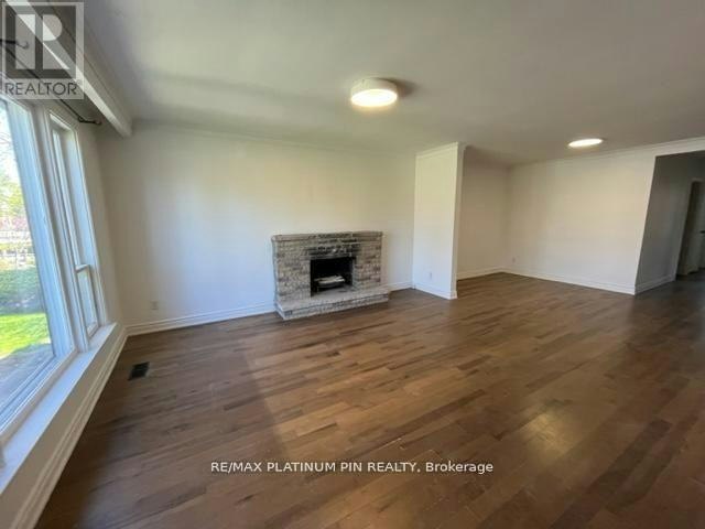 293 Ellerslie Avenue, Toronto, ON, M2R 1B6 - 2