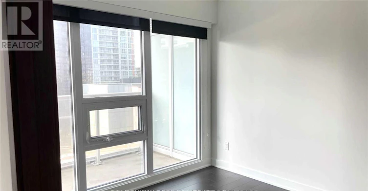 909-17 Bathurst Street, Toronto, ON, M5V 0N1 - 9