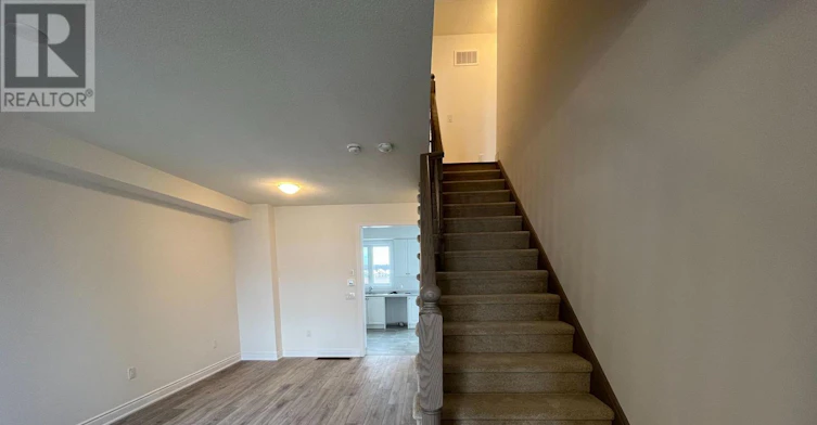 17 Carriage Lane, Wasaga Beach, ON, L9Z 0M5 - 7