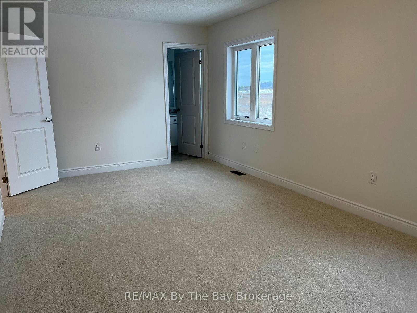 17 Carriage Lane, Wasaga Beach, ON, L9Z 0M5 - 8