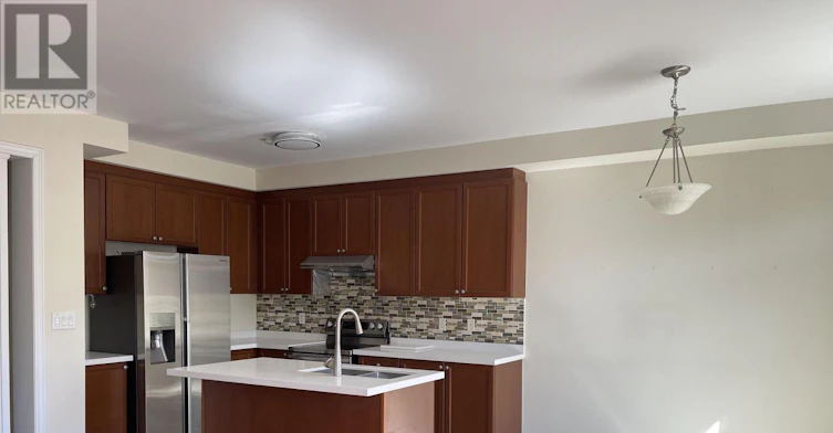 25 Paper Mills Crescent, Richmond Hill, ON, L4E 0V5 - 6