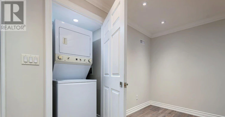 62 Corner Ridge Road, Aurora, ON, L4G 6L3 - 17