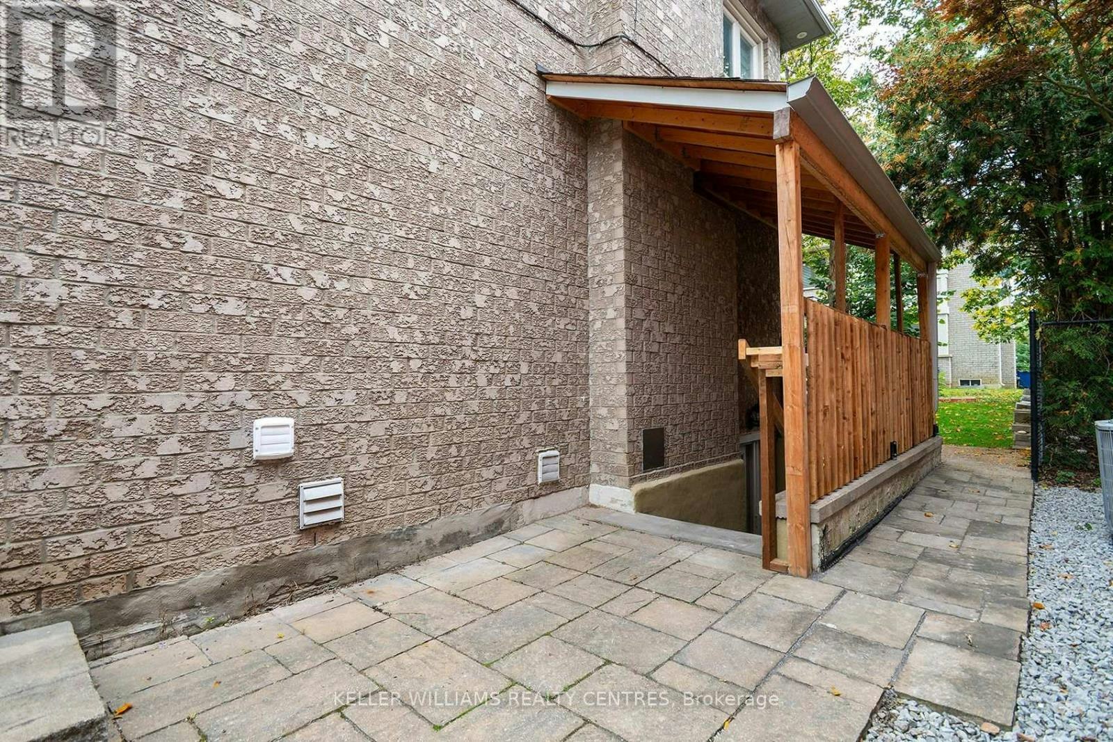 62 Corner Ridge Road, Aurora, ON, L4G 6L3 - 5