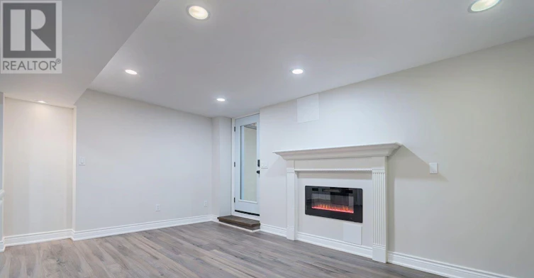 62 Corner Ridge Road, Aurora, ON, L4G 6L3 - 9