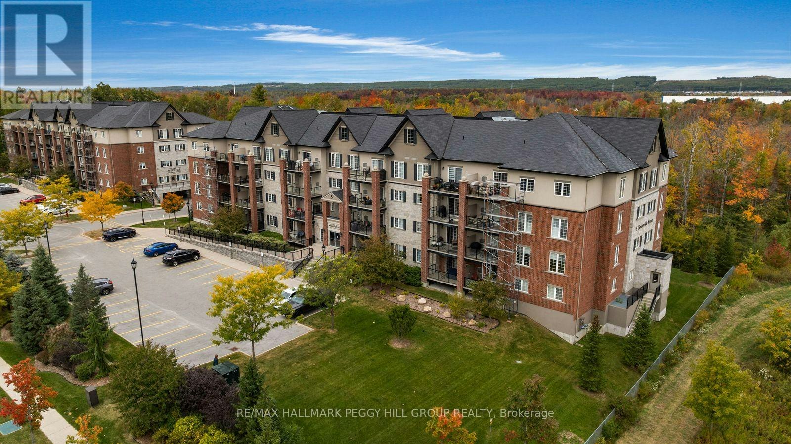 212-5 Greenwich Street, Barrie, ON, L4N 7Y8