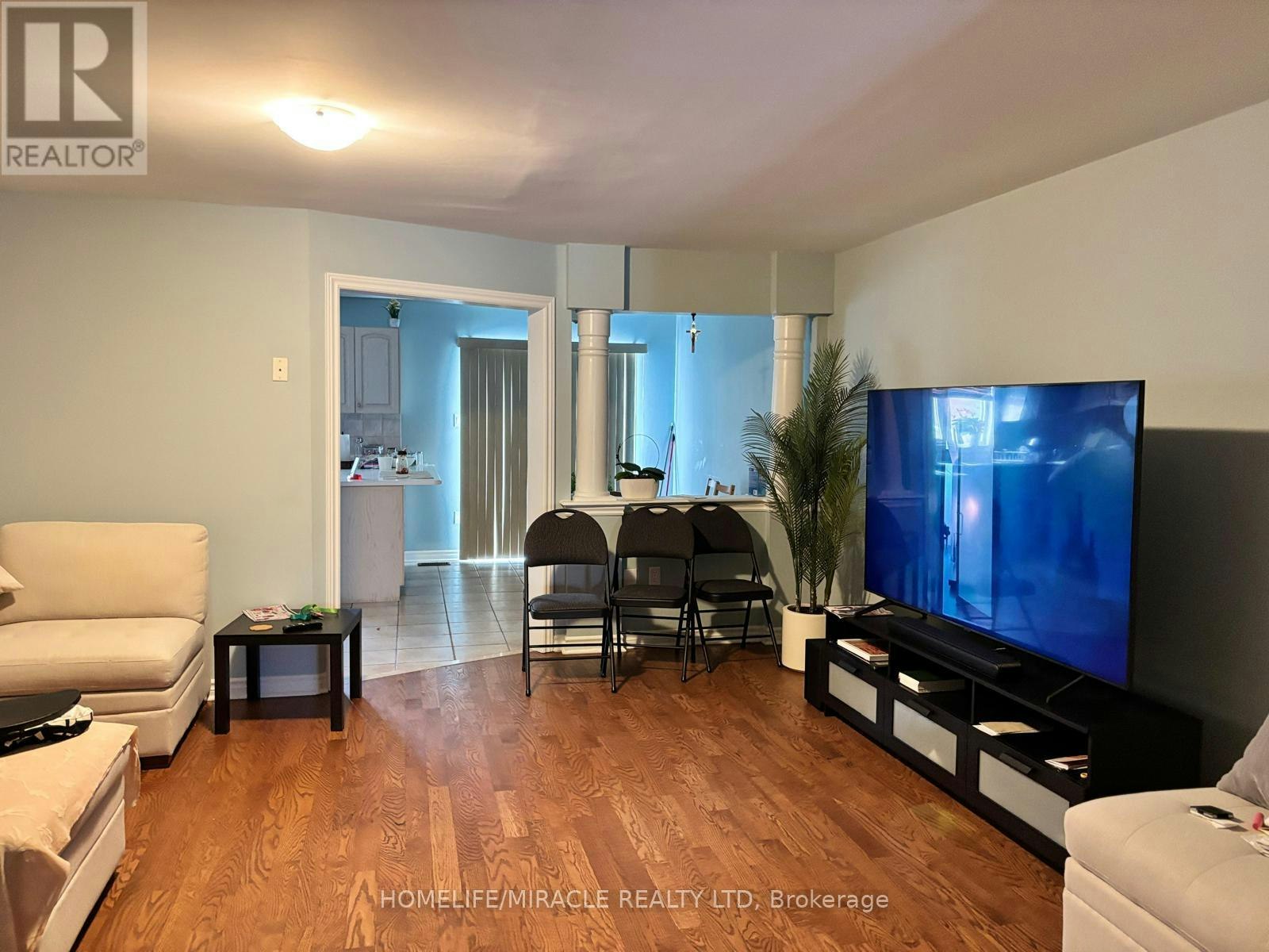 820 Othello Court, Mississauga, ON, L5W 1H2 - 8