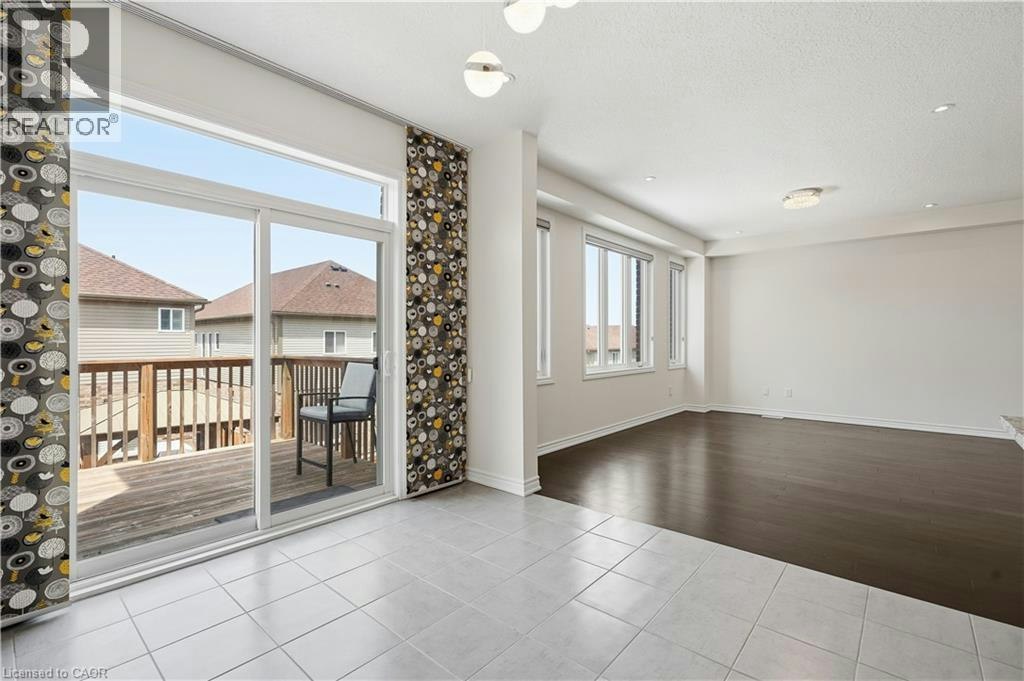 359 Beechdrops Drive, Waterloo, ON, N2V 0E8 - 39