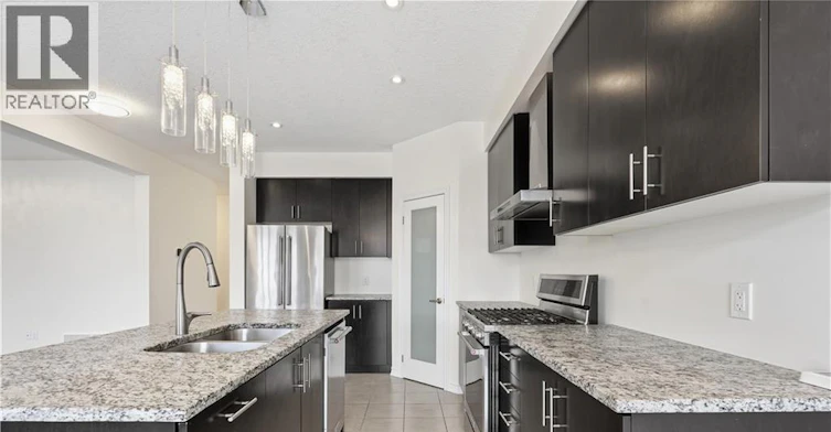 359 Beechdrops Drive, Waterloo, ON, N2V 0E8 - 37