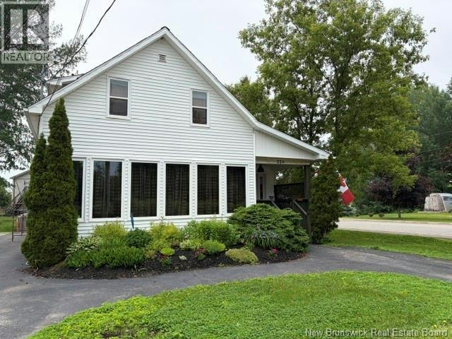 220 Maple Avenue, Sussex, NB, E4E 2N2
