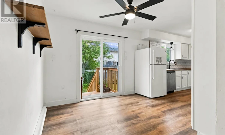 118 Waterwheel Crescent