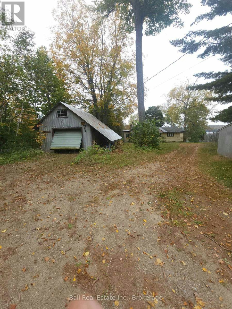 R 2 BAPTISTE-83 Fell R Road, Hastings Highlands, ON, K0L 2S0