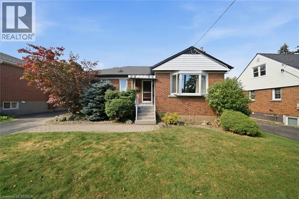 138 23rd Street WEST, Hamilton, ON, L9C 4V7