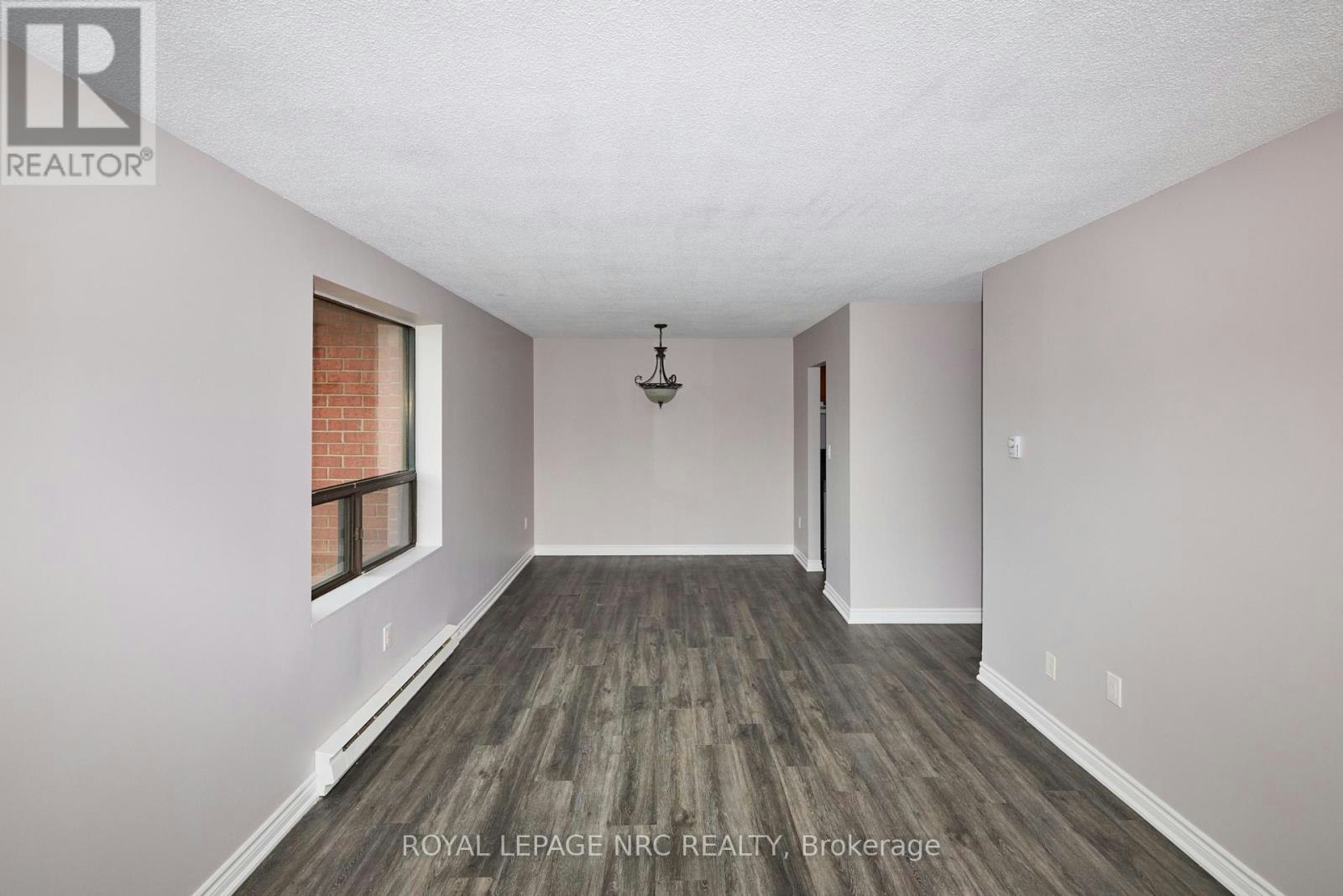11-4839 Drummond Road, Niagara Falls, ON, L2E 6E2 - 10