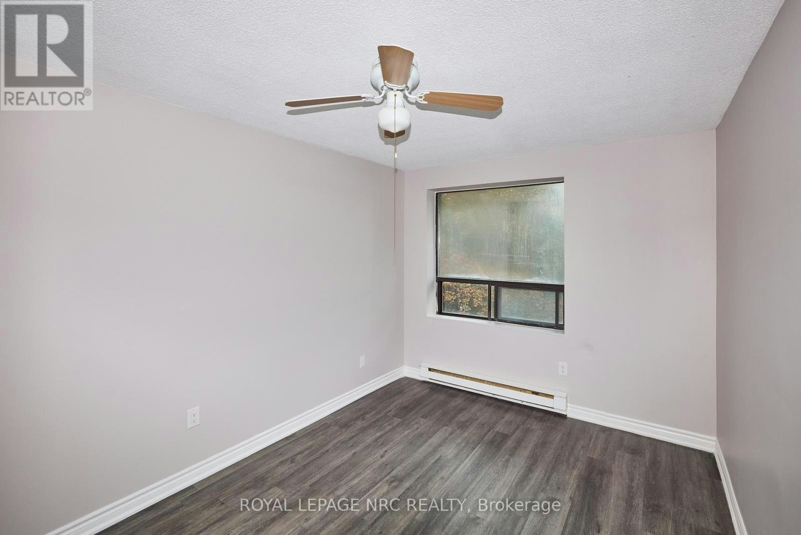 11-4839 Drummond Road, Niagara Falls, ON, L2E 6E2 - 19