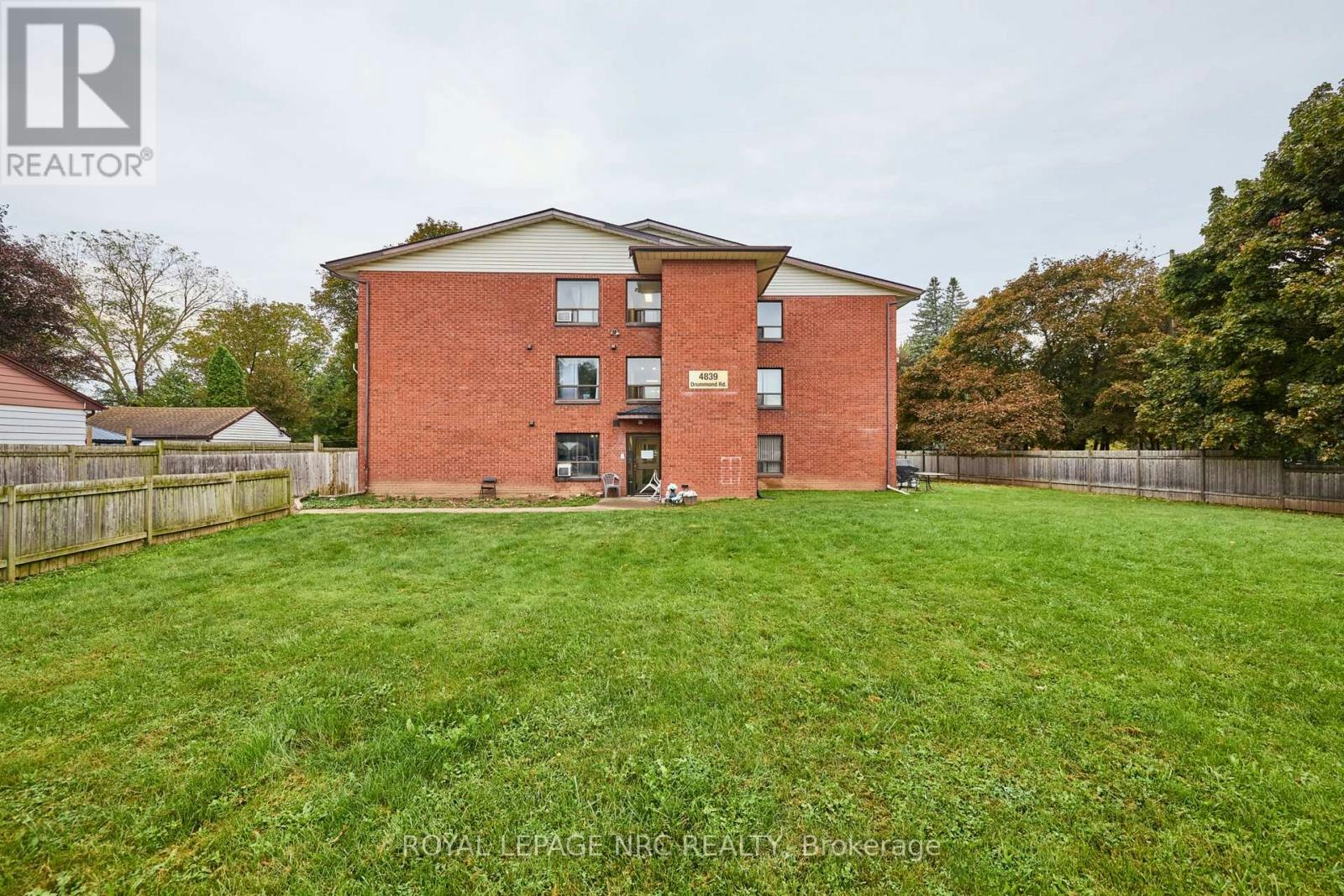 11-4839 Drummond Road, Niagara Falls, ON, L2E 6E2 - 3