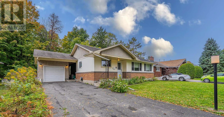 1210 Adirondack Drive, Ottawa, ON, K2C 2V3 - 6
