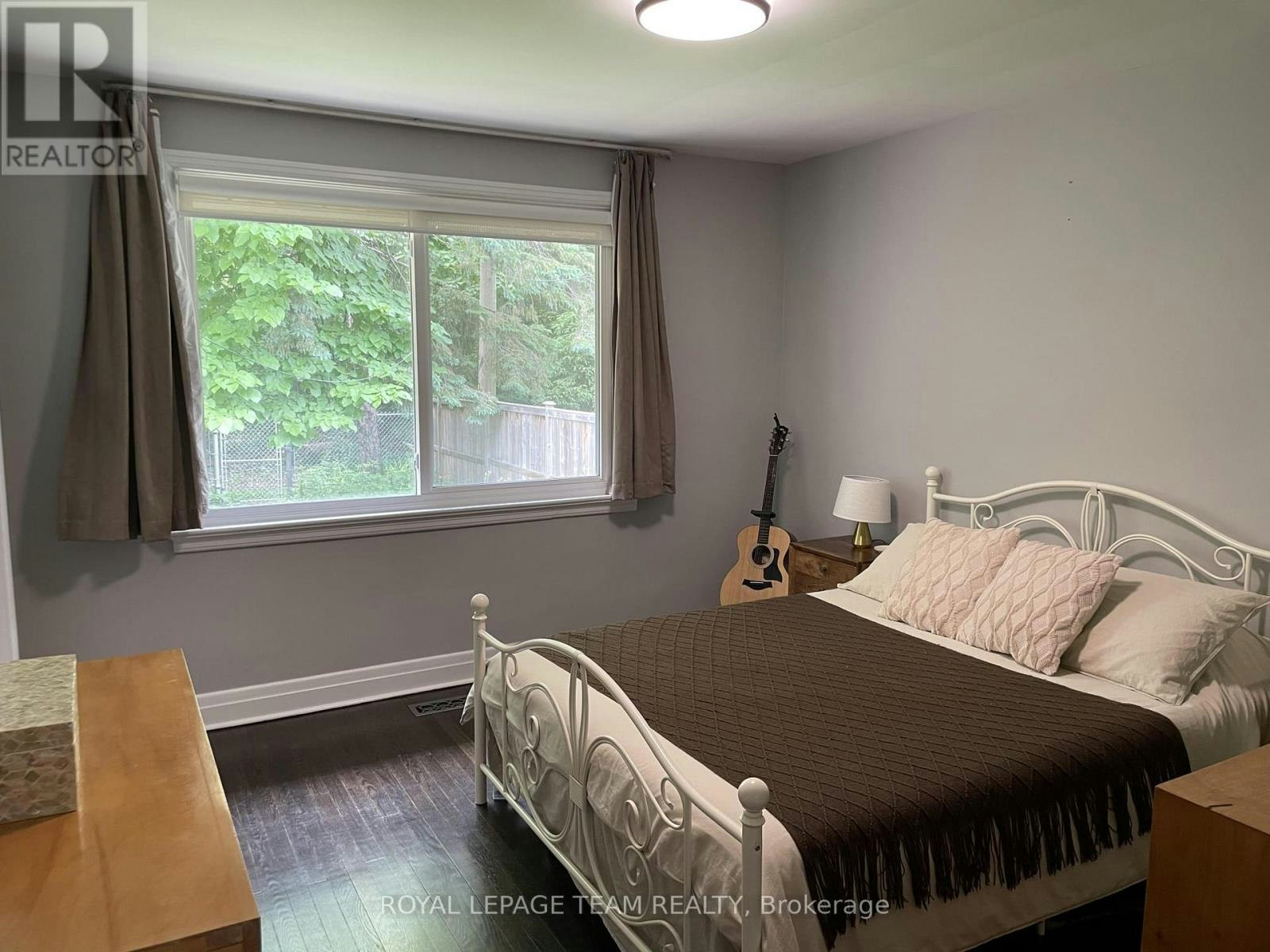 1210 Adirondack Drive, Ottawa, ON, K2C 2V3 - 13