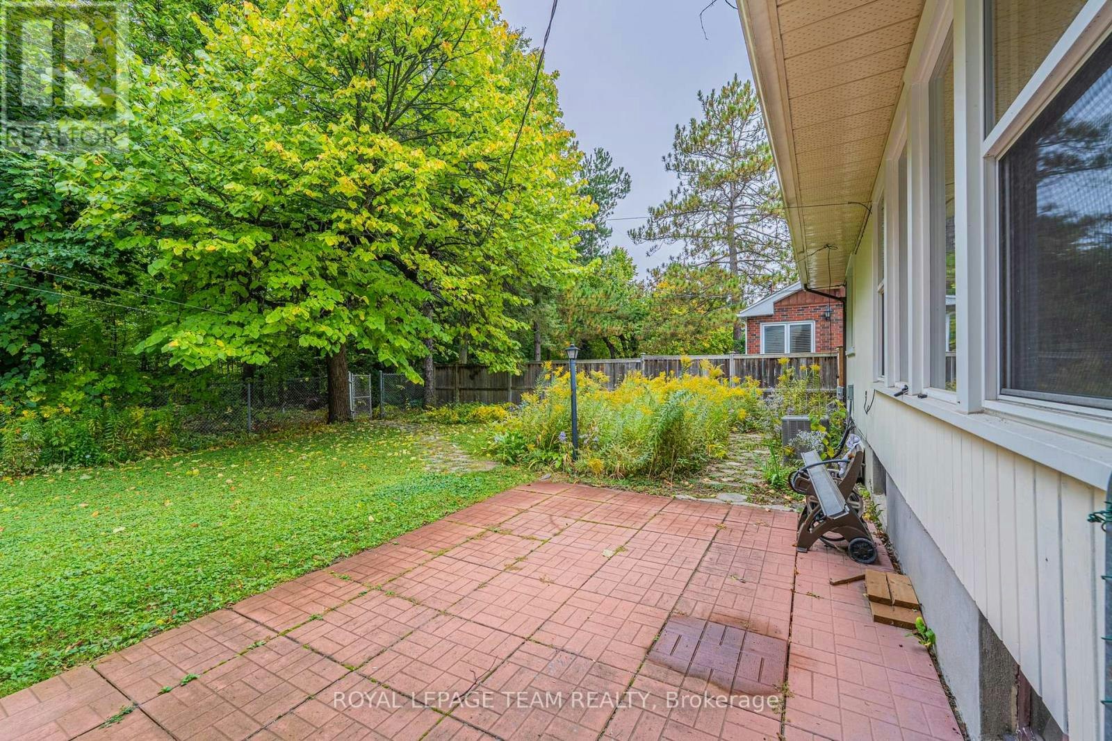 1210 Adirondack Drive, Ottawa, ON, K2C 2V3 - 34