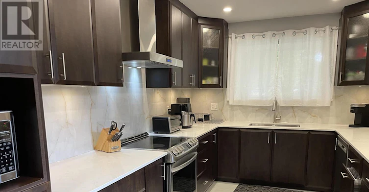 1210 Adirondack Drive, Ottawa, ON, K2C 2V3 - 12