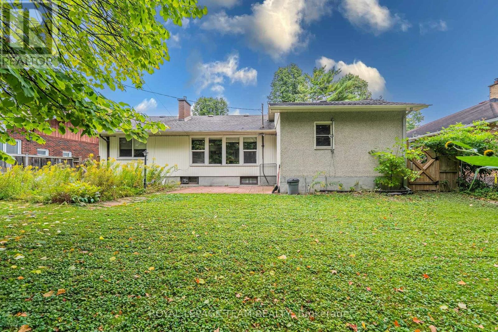 1210 Adirondack Drive, Ottawa, ON, K2C 2V3 - 29