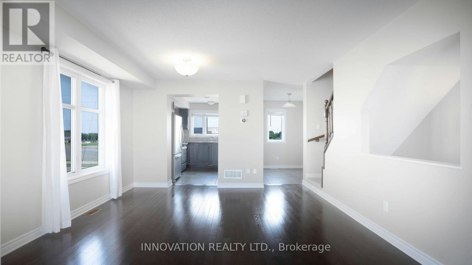 516 Silvertip Lane, Ottawa, ON, K2T 0H7 - 9