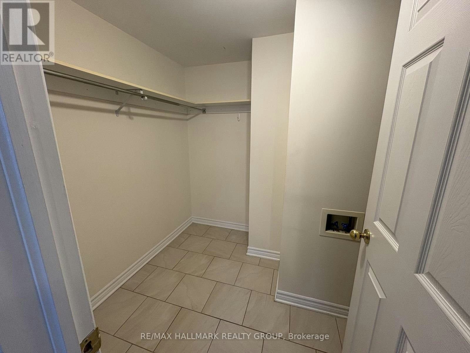 230 Cumberland Street, Ottawa, ON, K1N 5J1 - 9