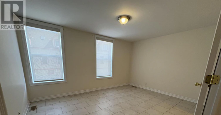 230 Cumberland Street, Ottawa, ON, K1N 5J1 - 7